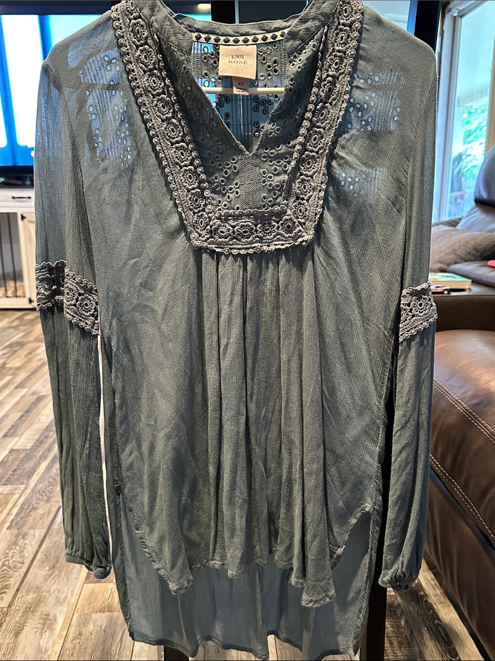 Knox Rose Slate Blue Crochet-Trim V-Neck Tunic